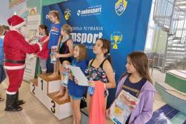 wręczanie dyplomów i medali