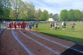 rywalizacja na stadionie