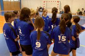 zawodniczki na boisku