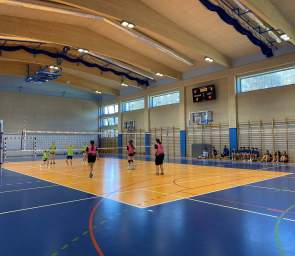 zawodniczki na boisku