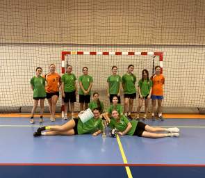 zawodniczki na boisku